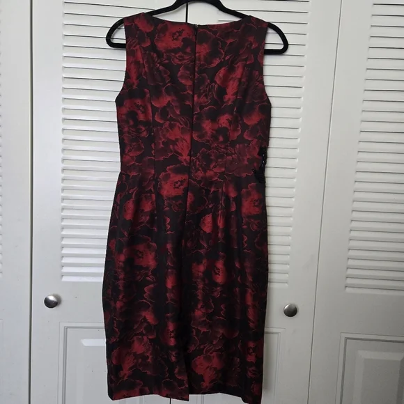 Carmen Marc Valvo Beaded Floral Dress Size 8 - Picture 2 of 13
